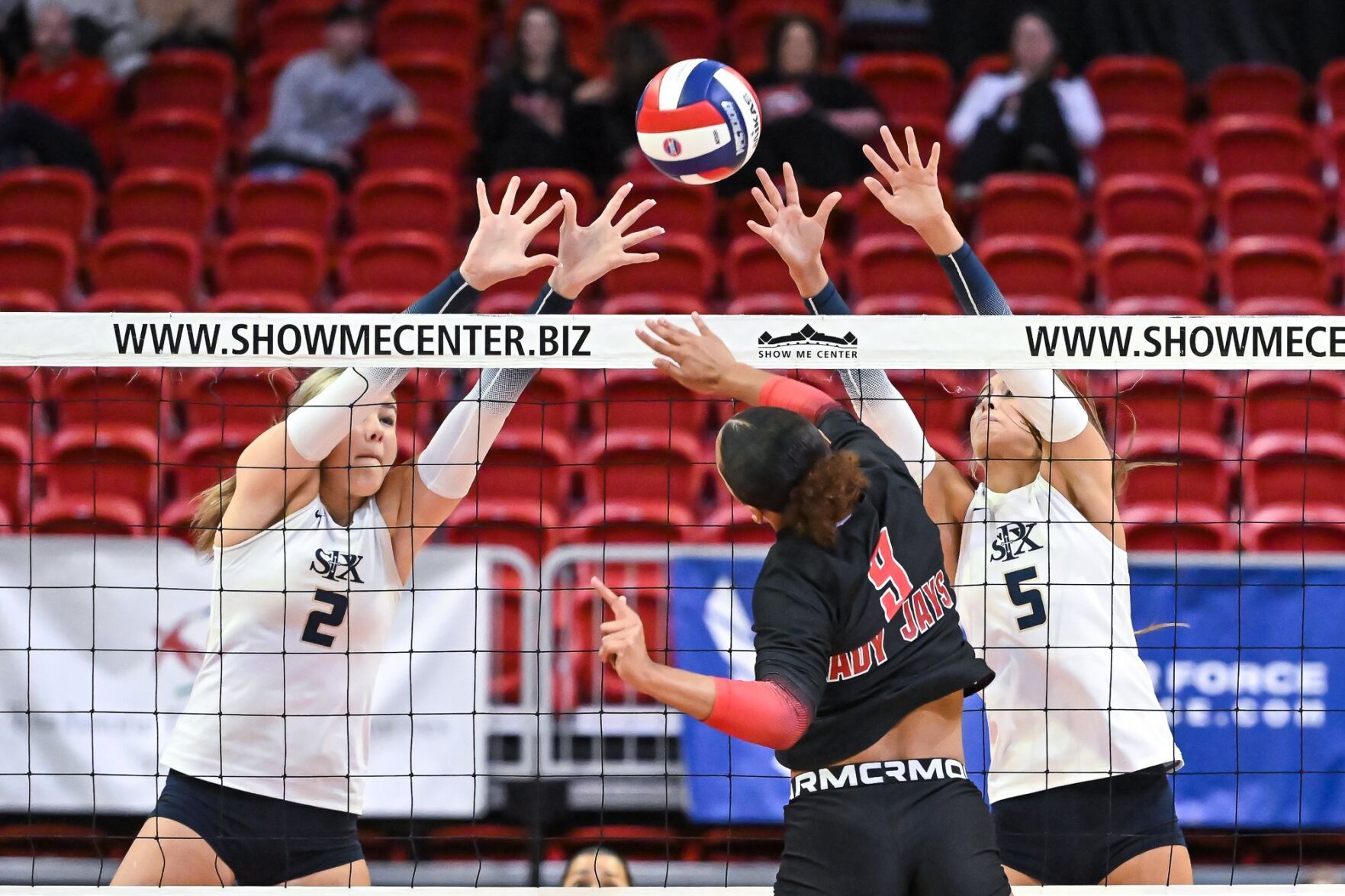 11/7/24 - Girls Volleyball - C4 Champ - St Piux X vs Jefferson City